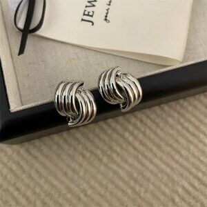 #07 Triple Hoop Huggie Look Earrings – Silver Tone (S925 Silver Post)